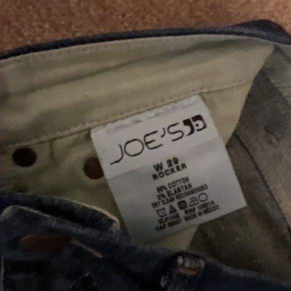 Joe’s Rocker low rise, bootcut size 29 jeans - Picture 3 of 3